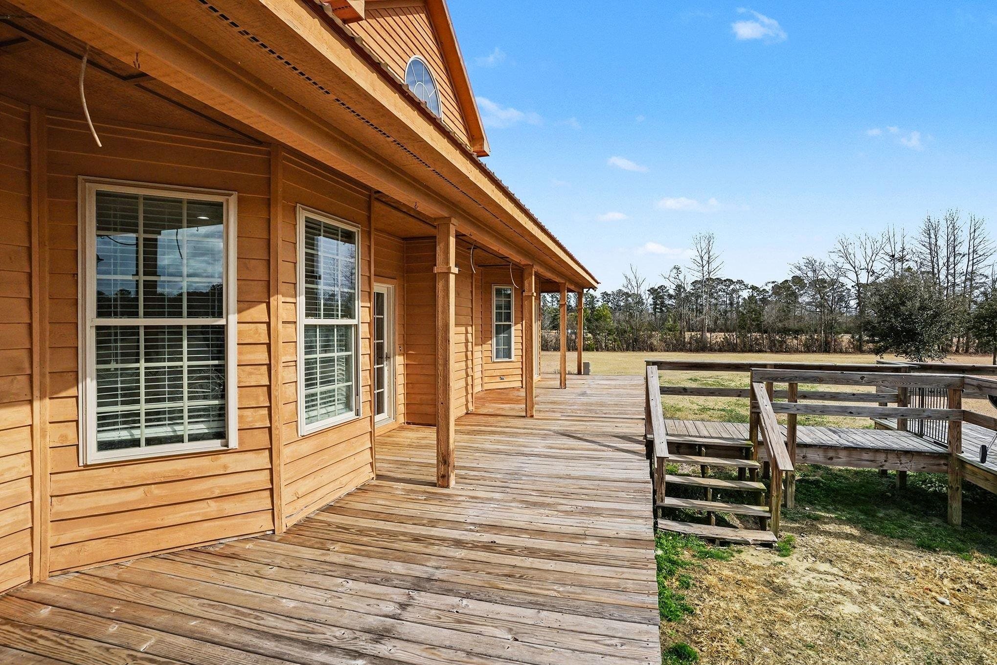 202 Highway 747 Loris Sc 29569 Loris, SC 29569 - Photo 27 of 34 View of wooden terrace