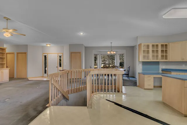 $450,000 | 30702 Melanie Way, St. Joseph, MN 56374