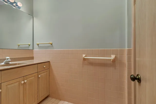 $450,000 | 30702 Melanie Way, St. Joseph, MN 56374