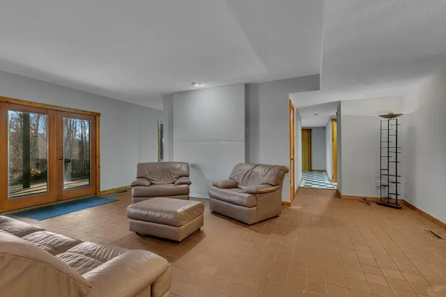 $450,000 | 30702 Melanie Way, St. Joseph, MN 56374