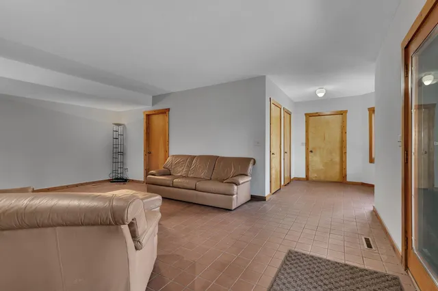 $450,000 | 30702 Melanie Way, St. Joseph, MN 56374