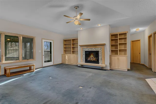 $450,000 | 30702 Melanie Way, St. Joseph, MN 56374