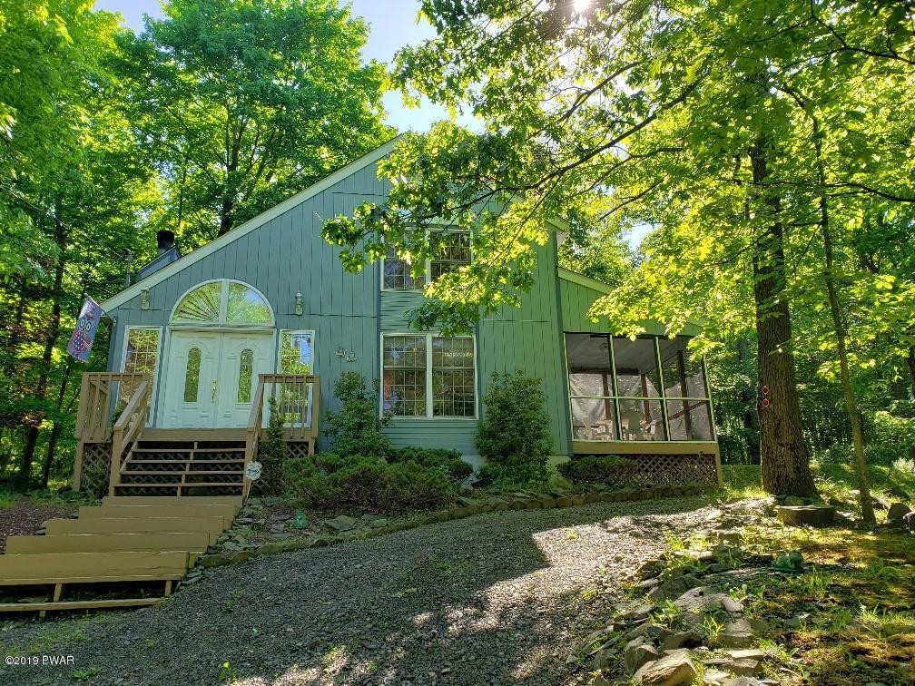 5178 Minks Pond Road Bushkill, PA 18324 - Photo 1 of 18 Main