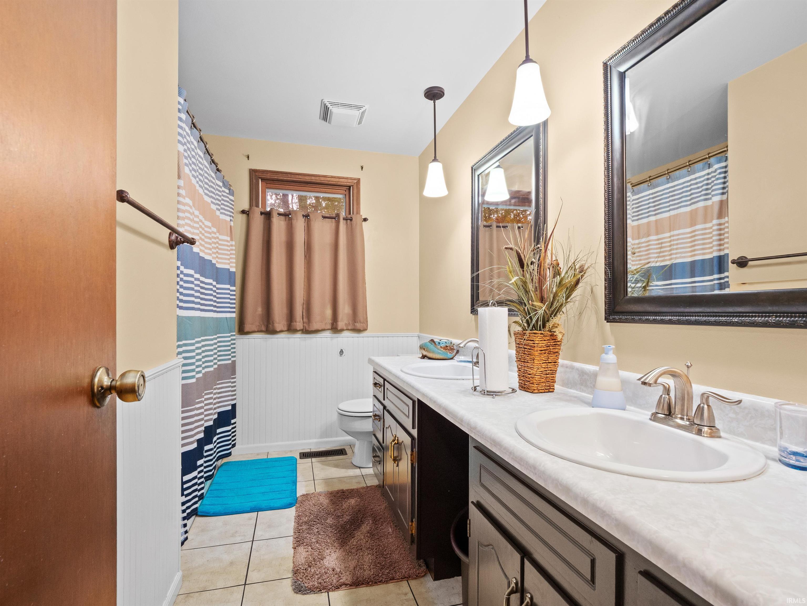 6926 Rockcroft Court Fort Wayne, IN 46835 - Photo 18 of 34