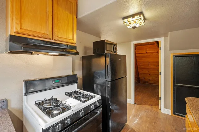 $525,000 | 1889 Normuk Street, South Lake Tahoe, CA 96150