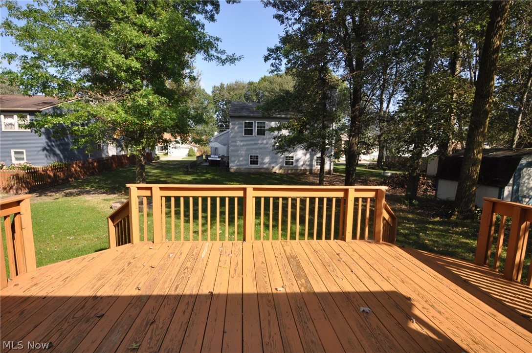6085 Ridgeview Boulevard North Ridgeville, OH 44039 - Photo 26 of 27