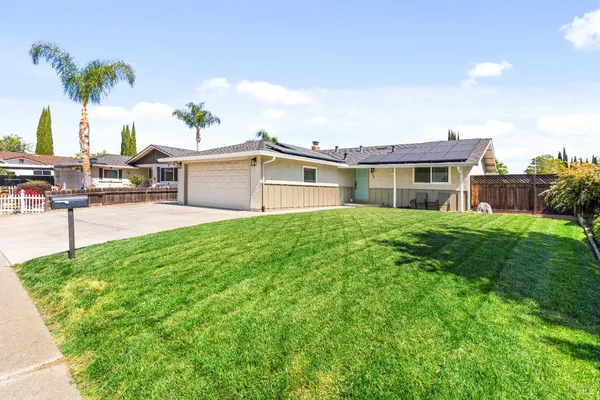 $500,000 | 308 Livingston Avenue, Vacaville, CA 95687