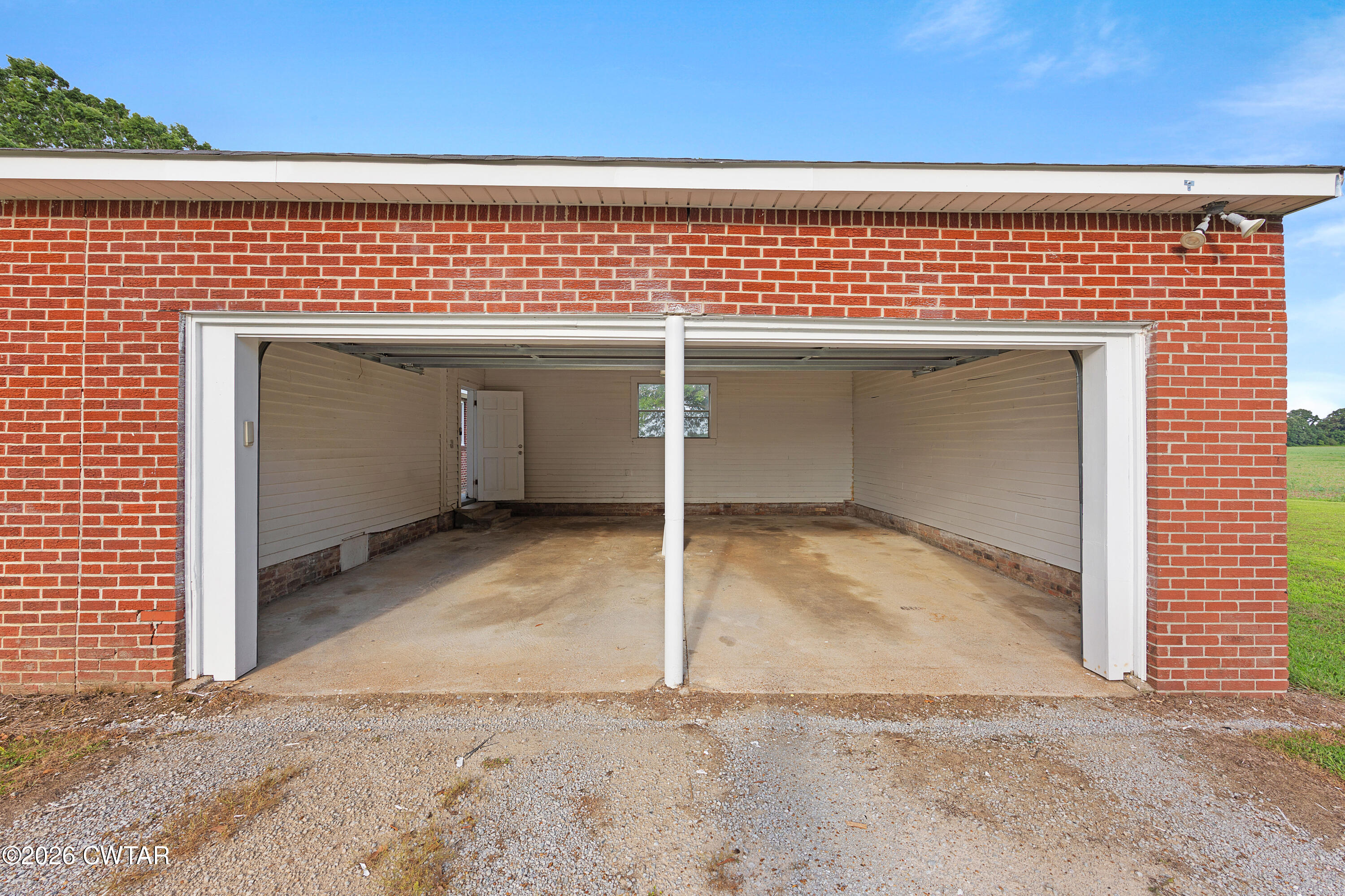 2060 Ashport Road Oakfield, TN 38362 - Photo 21 of 28 Garage