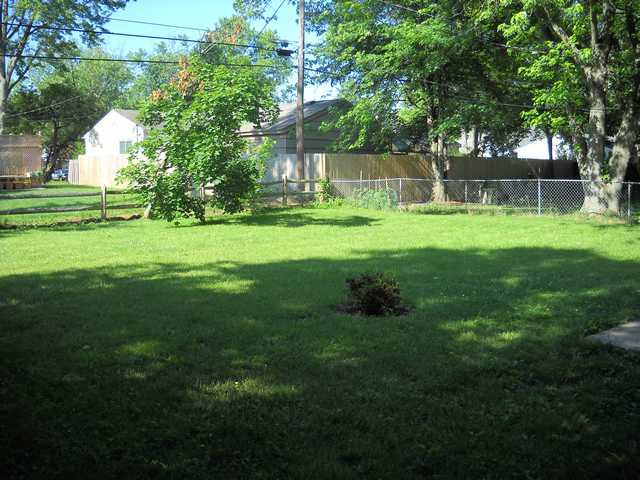 2233 Shrewsbury Road Columbus, OH 43221 - Photo 13 of 14