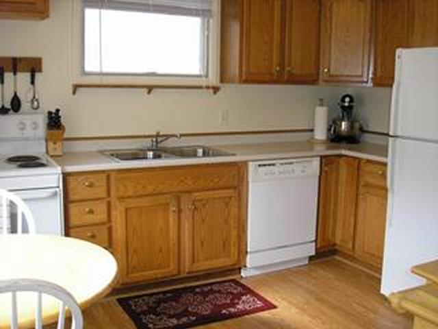 2233 Shrewsbury Road Columbus, OH 43221 - Photo 8 of 14