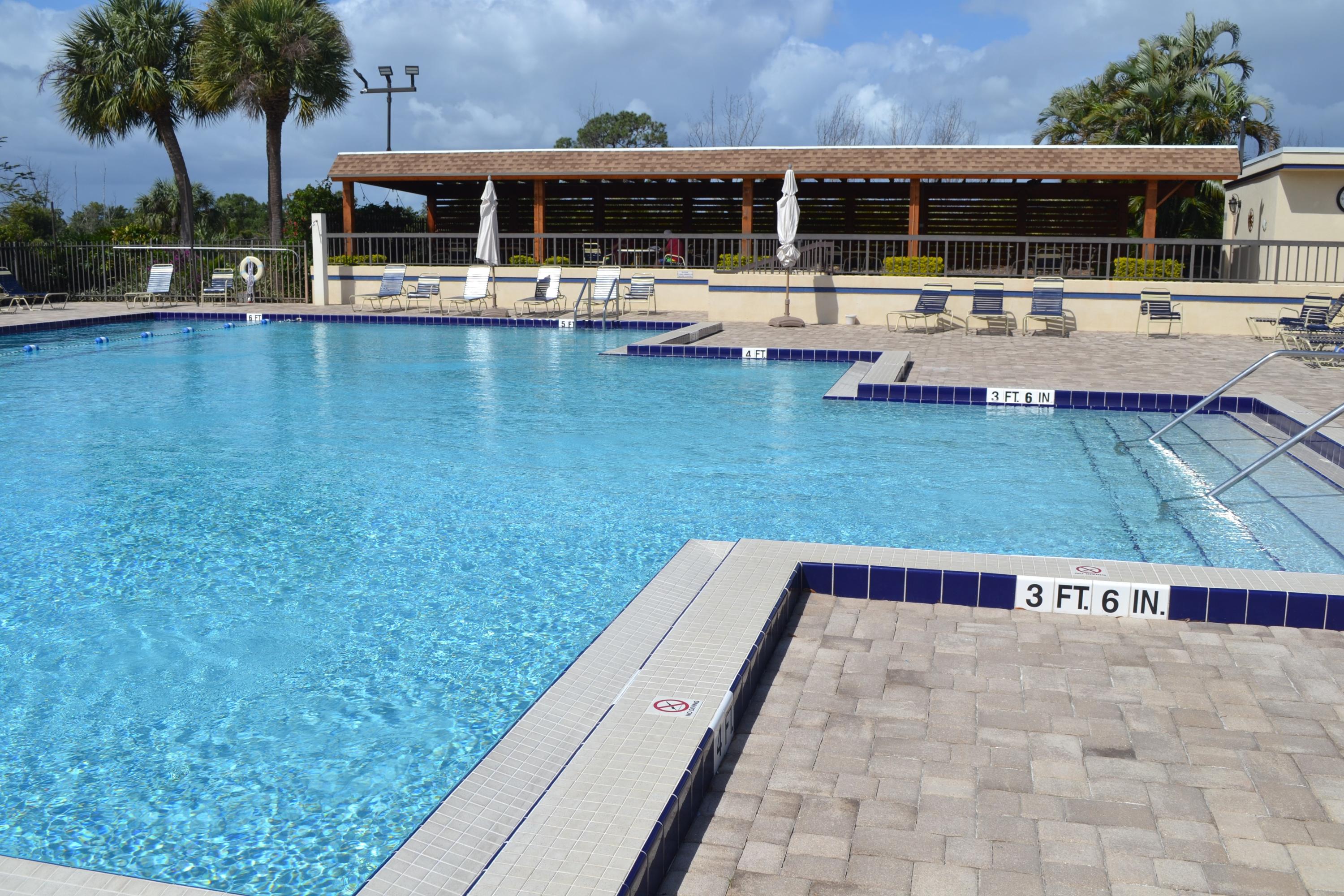 305 Natchez Court Jupiter, FL 33477 - Photo 31 of 37 Pool