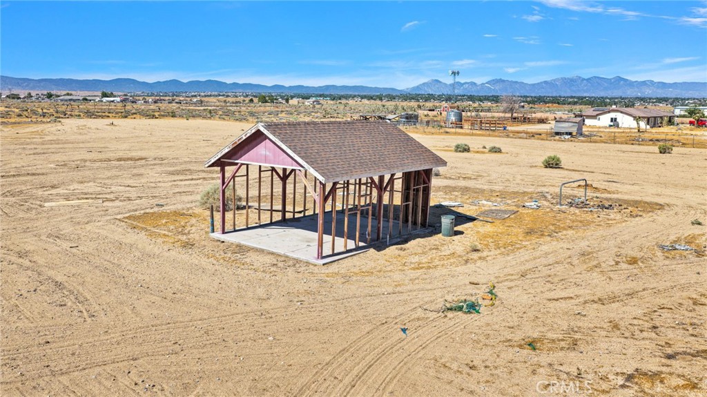 10080 Deep Creek Road Apple Valley, CA 92308 - Photo 39 of 55