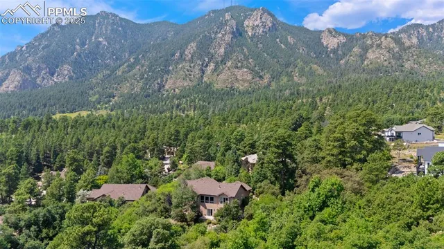 $785,000 | 250 Stonebeck Lane, Colorado Springs, CO 80906