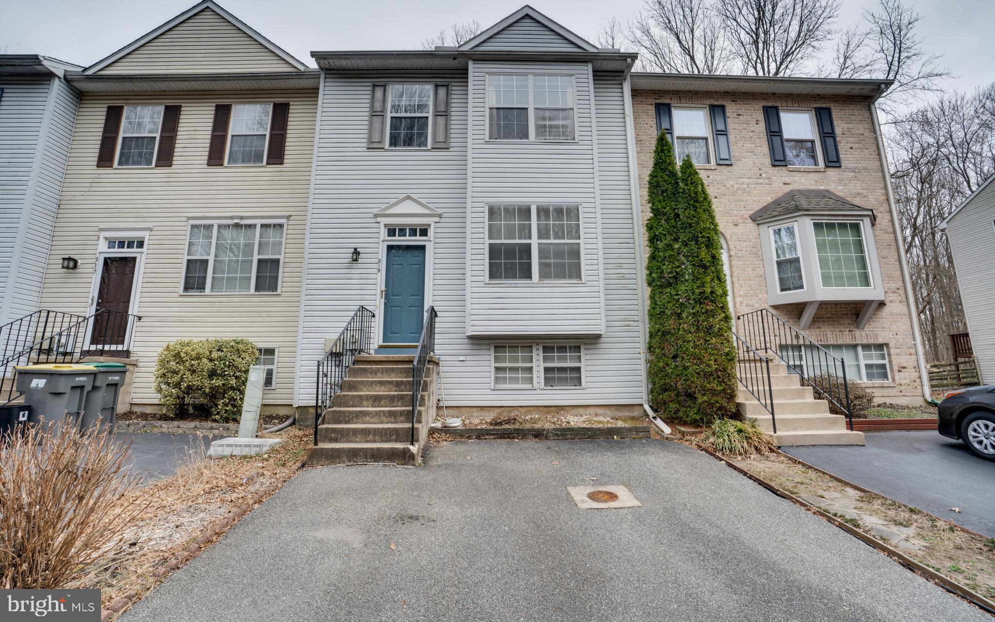 319 Stanley Plaza Boulevard Newark, DE 19713 - Photo 2 of 34