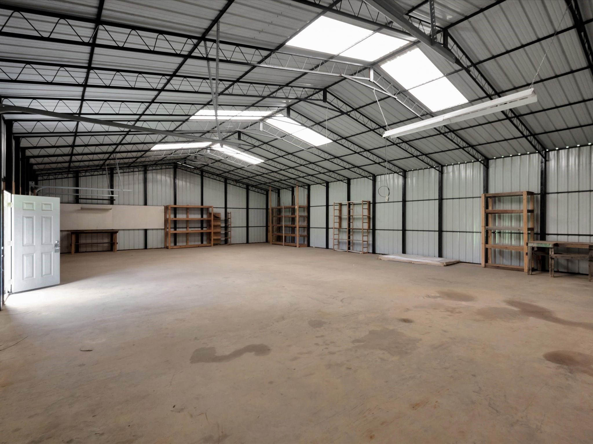 287 Highway 287 South Chester, TX 75936 - Photo 6 of 9 a view of empty room