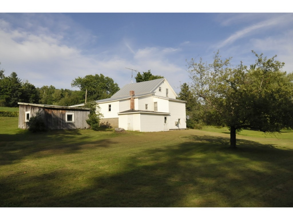 4864 Egypt Road Bakersfield, VT 05448 - Photo 11 of 27