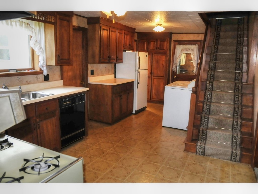 4864 Egypt Road Bakersfield, VT 05448 - Photo 17 of 27