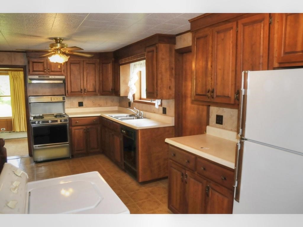 4864 Egypt Road Bakersfield, VT 05448 - Photo 4 of 27