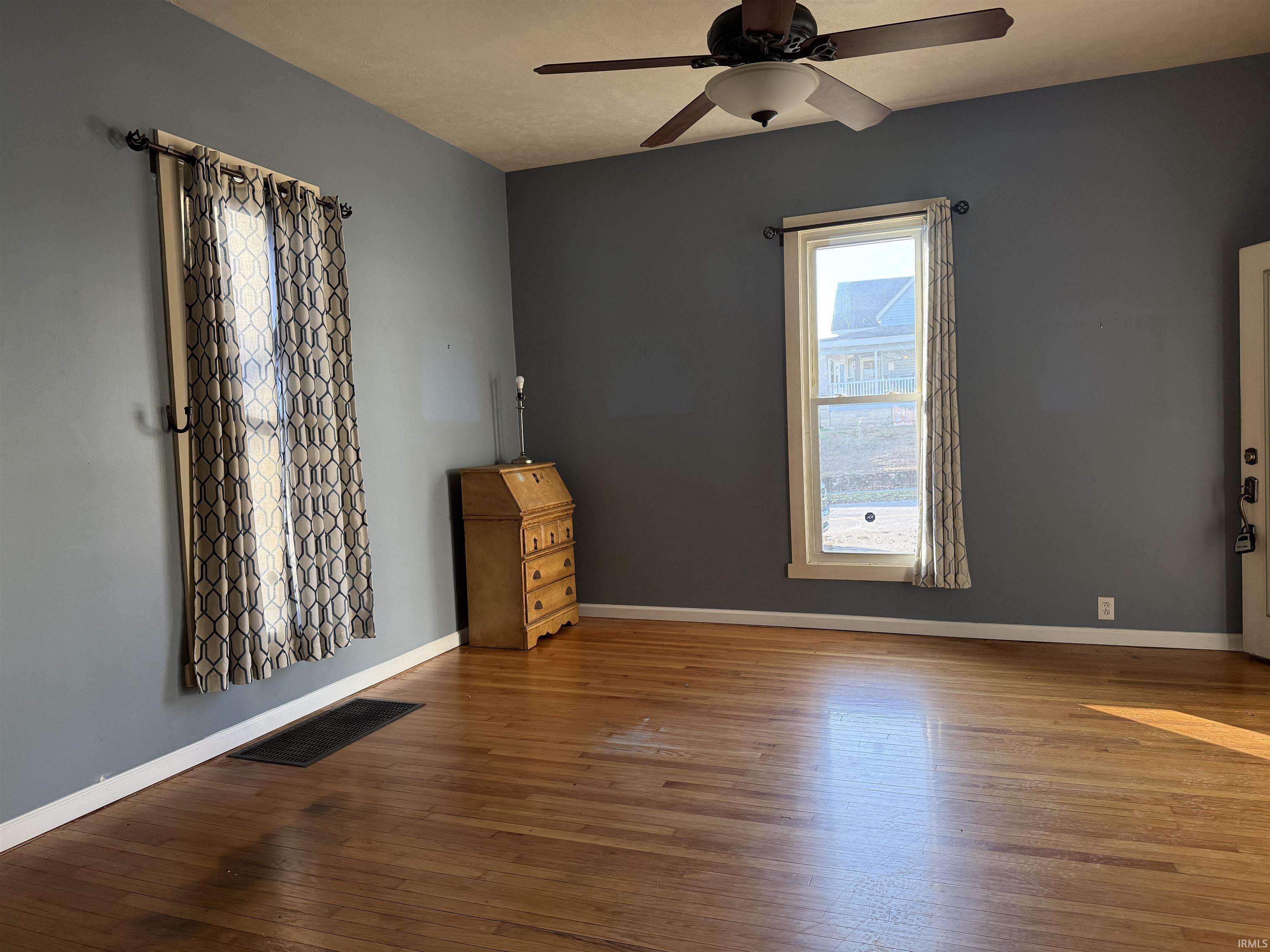 2118 I Street Bedford, IN 47421 - Photo 4 of 16