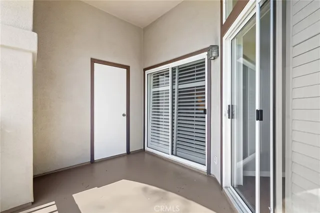 $719,800 | 2960 Champion Way, Unit 1208, Tustin, CA 92782