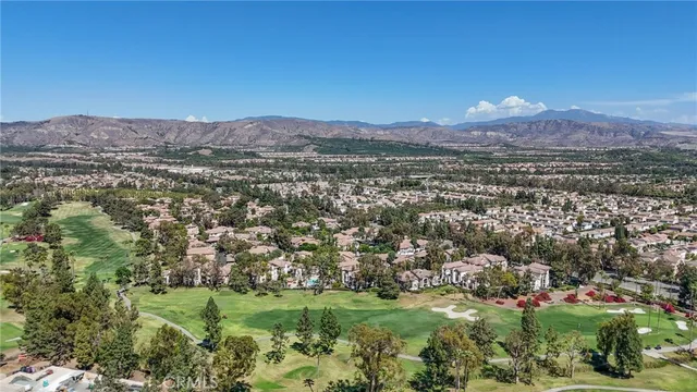 $719,800 | 2960 Champion Way, Unit 1208, Tustin, CA 92782