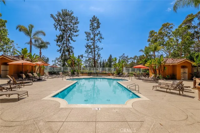 $719,800 | 2960 Champion Way, Unit 1208, Tustin, CA 92782