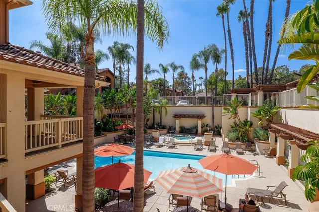 $719,800 | 2960 Champion Way, Unit 1208, Tustin, CA 92782