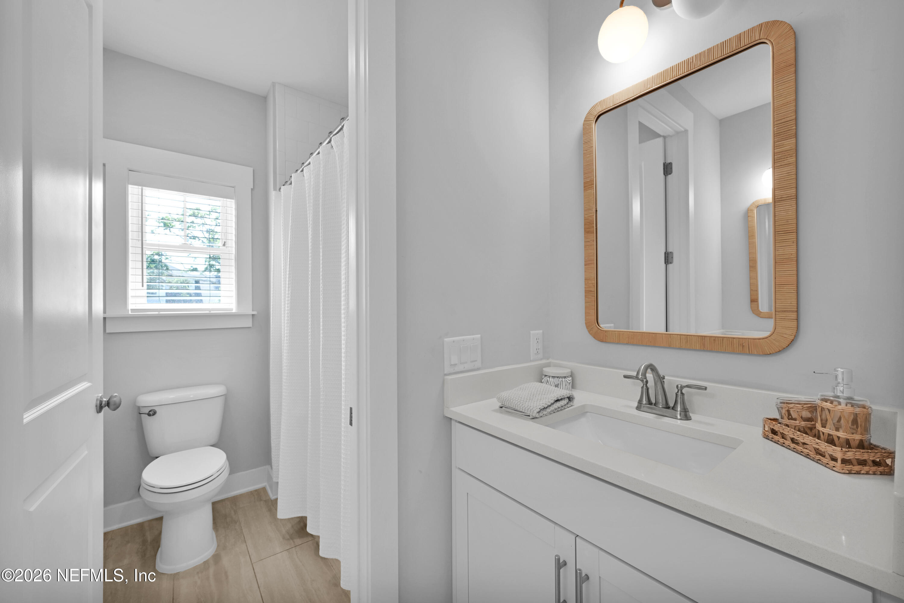 472 Ridgeway Road St. Augustine, FL 32080 - Photo 38 of 45 Full Bathroom