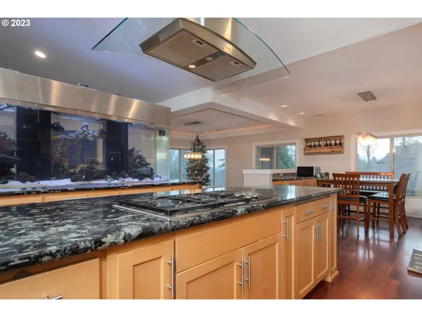 $960,000 | 4647 Southeast Honors Drive, Gresham, OR 97080