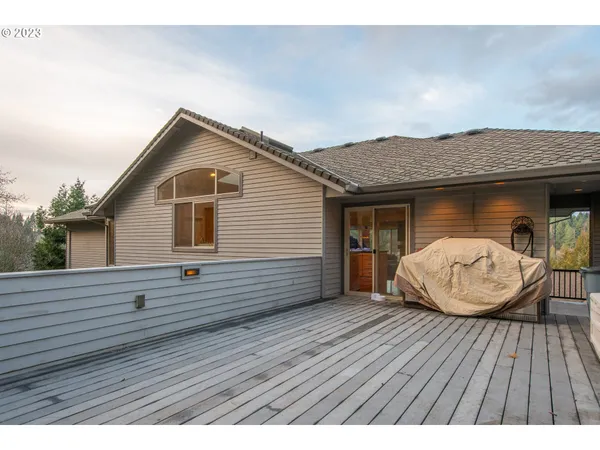 $960,000 | 4647 Southeast Honors Drive, Gresham, OR 97080