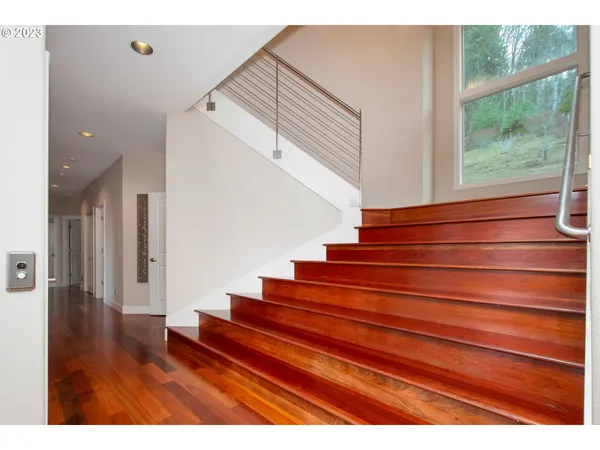 $960,000 | 4647 Southeast Honors Drive, Gresham, OR 97080