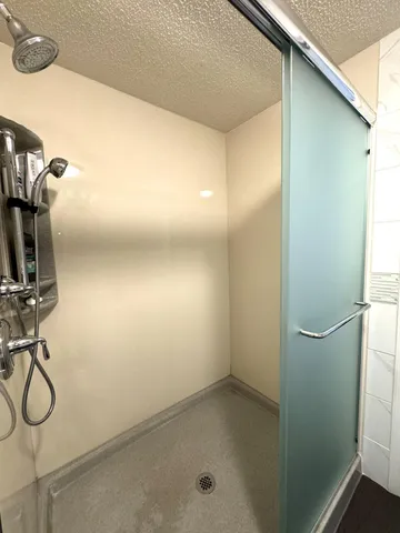 $80,000 | 517 Locust Drive, Marshall, MN 56258