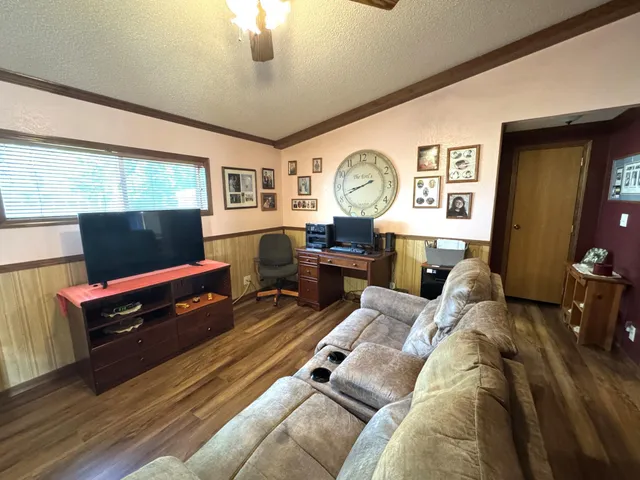 $65,000 | 517 Locust Drive, Marshall, MN 56258