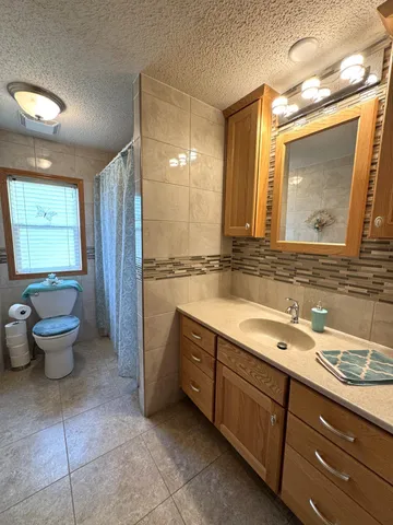 $65,000 | 517 Locust Drive, Marshall, MN 56258