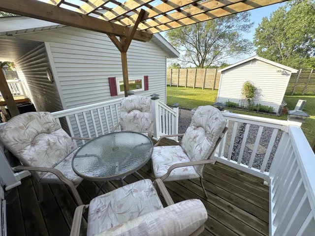 $80,000 | 517 Locust Drive, Marshall, MN 56258