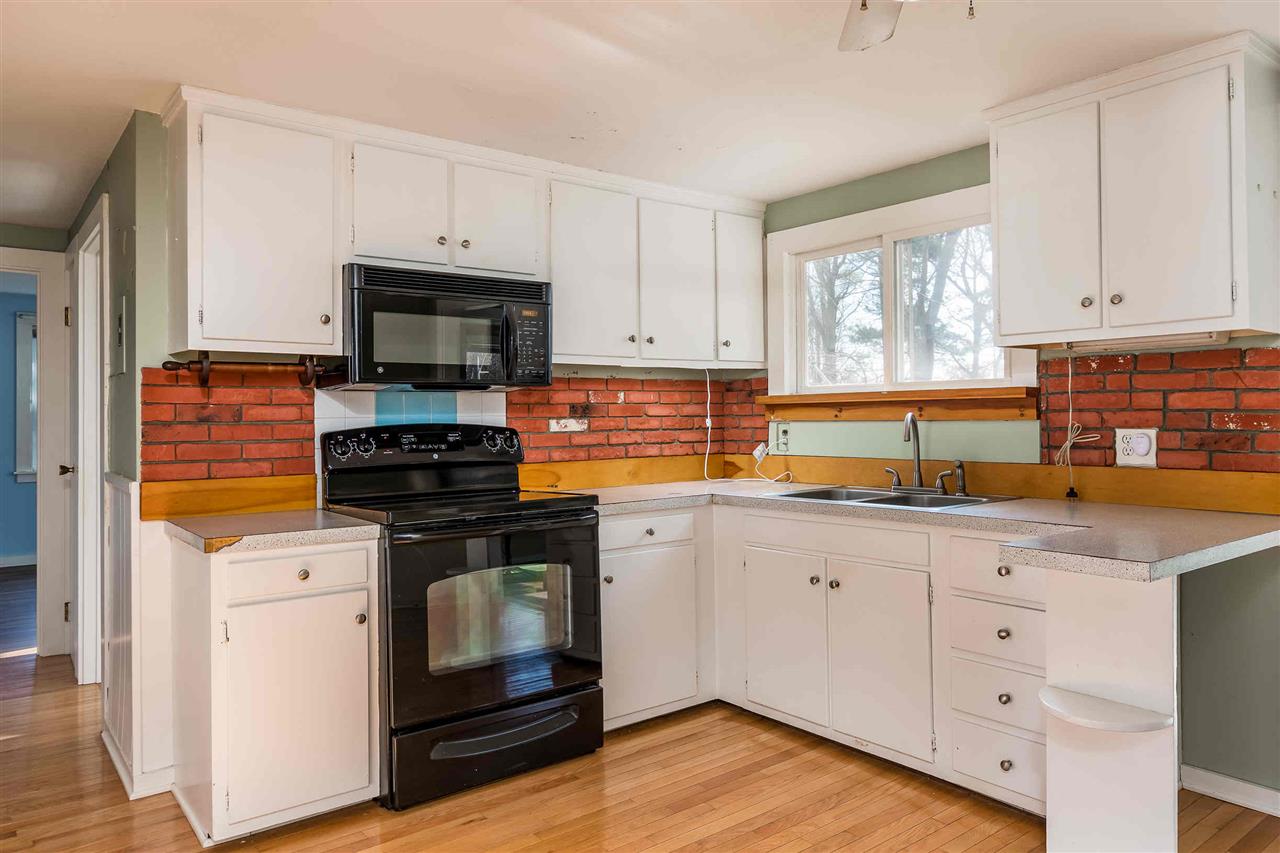 18 Edgewood Road Wells, ME 04090 - Photo 4 of 14 Gallery Image 4