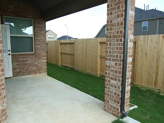 $2,375 | 29027 Crystal Rose Lane, Fulshear, TX 77441