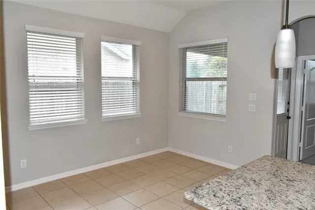 $2,375 | 29027 Crystal Rose Lane, Fulshear, TX 77441