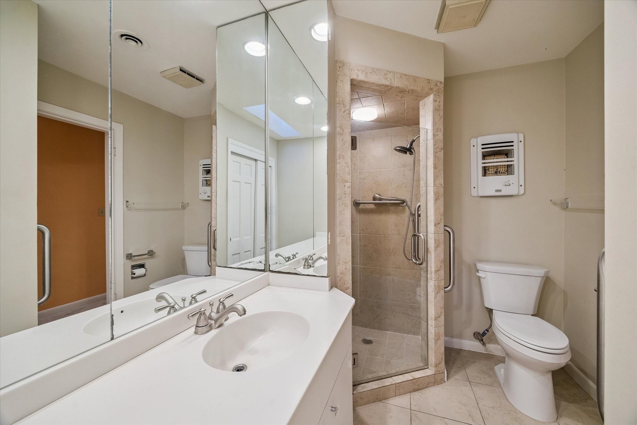 2126 Chimney Rock Road Houston, TX 77057 - Photo 15 of 30