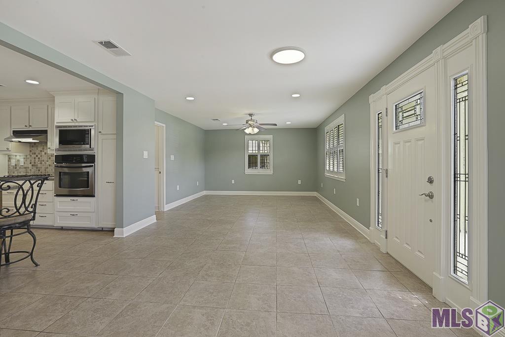 2166 Silverest Avenue Baton Rouge, LA 70816 - Photo 13 of 38