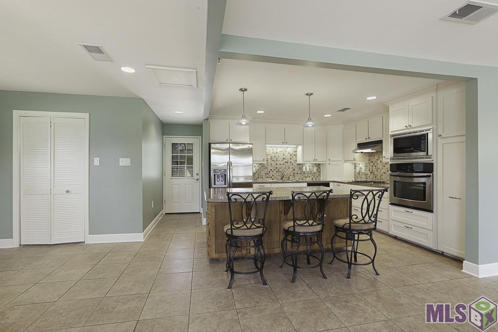2166 Silverest Avenue Baton Rouge, LA 70816 - Photo 14 of 38