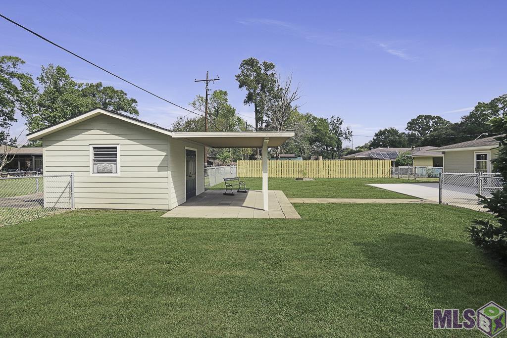 2166 Silverest Avenue Baton Rouge, LA 70816 - Photo 33 of 38