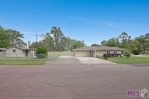 $235,000 | 2166 Silverest Avenue, Baton Rouge, LA 70816