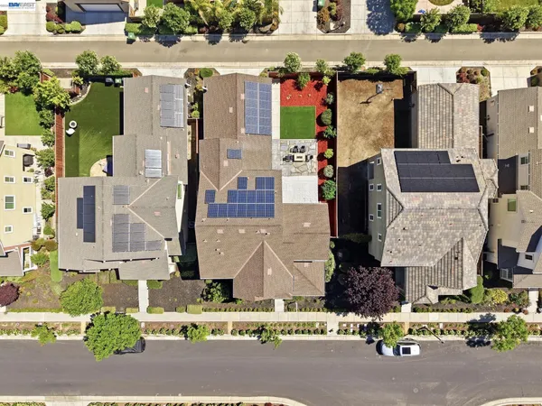 $899,000 | 2352 Augusta Avenue, Tracy, CA 95377