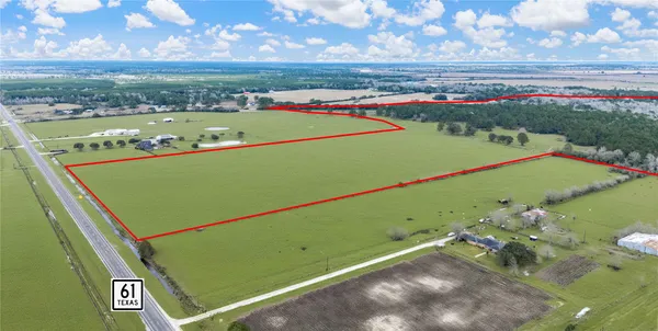 $1,368,000 | 61 Highway 61, Devers, TX 77538