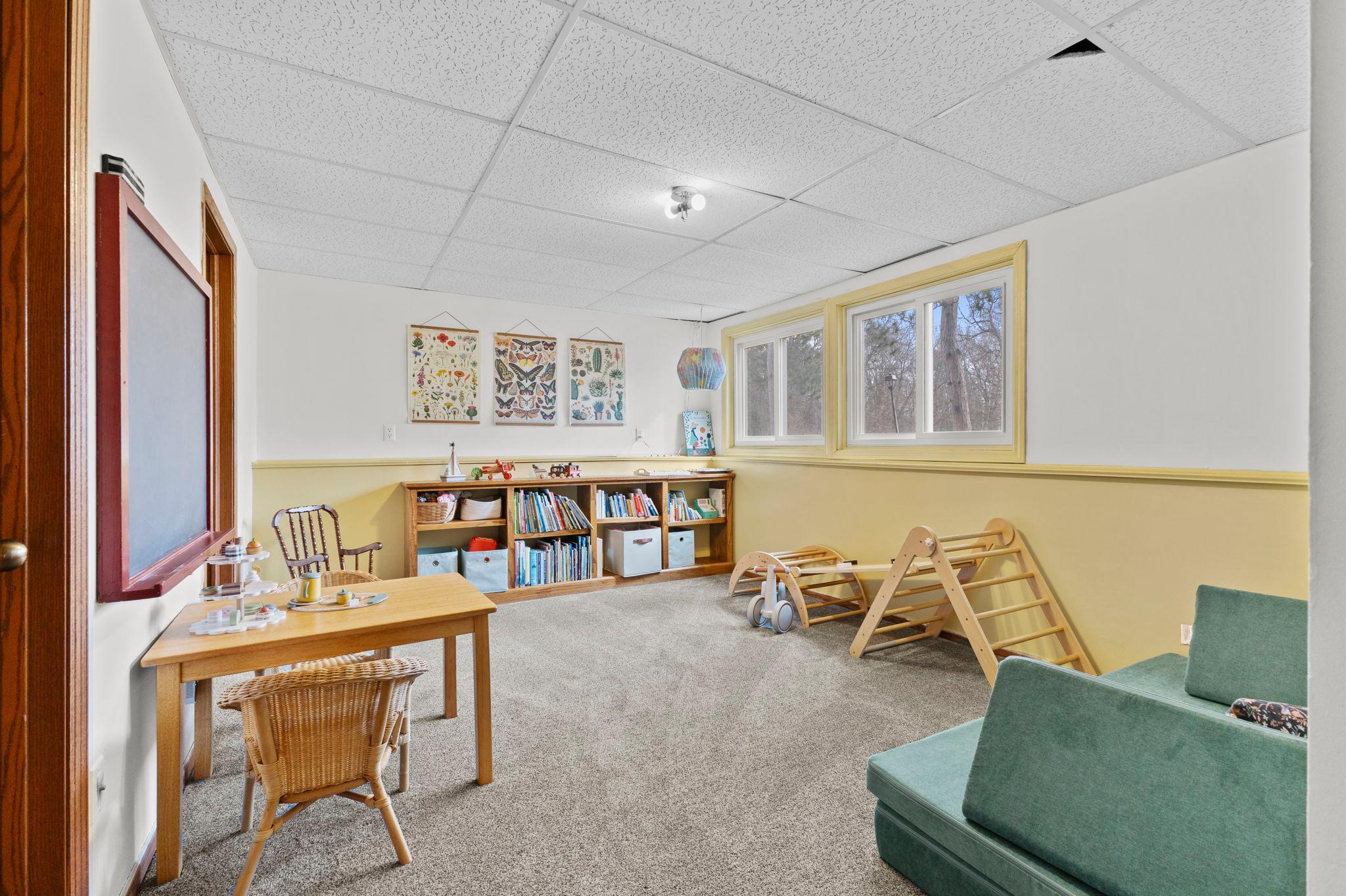 5575 Flint Trail Wyoming, MN 55092 - Photo 23 of 34