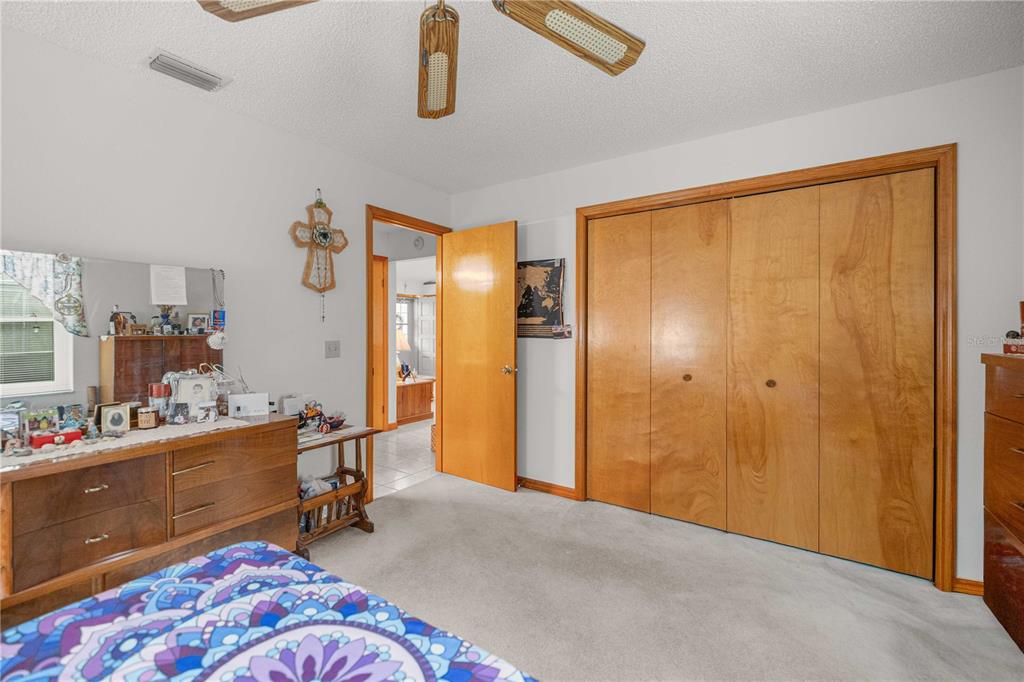 11211 Southwest 58th Avenue Road Ocala, FL 34476 - Photo 16 of 35