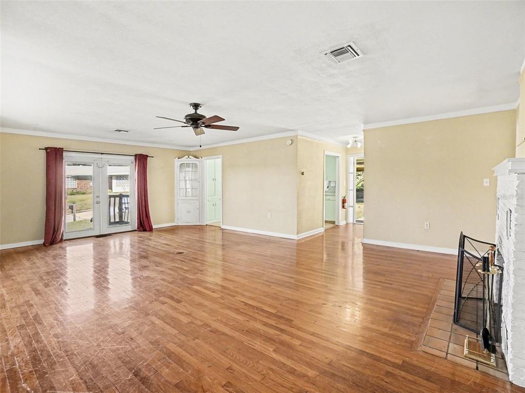 1725 Hamilton Street Eustis, FL 32726 - Photo 8 of 40