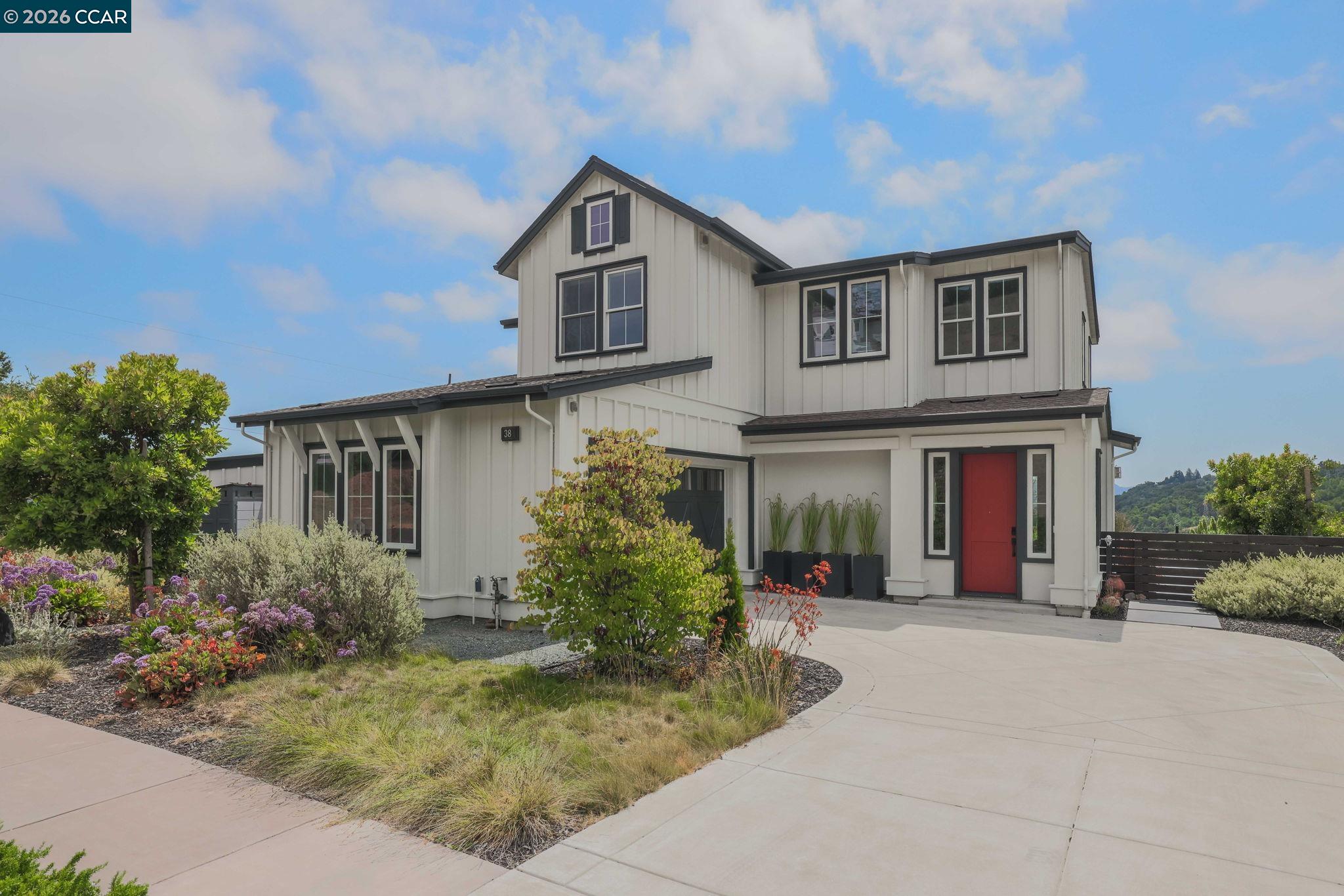 38 Fiddleneck Way Orinda, CA 94563 - Photo 2 of 51