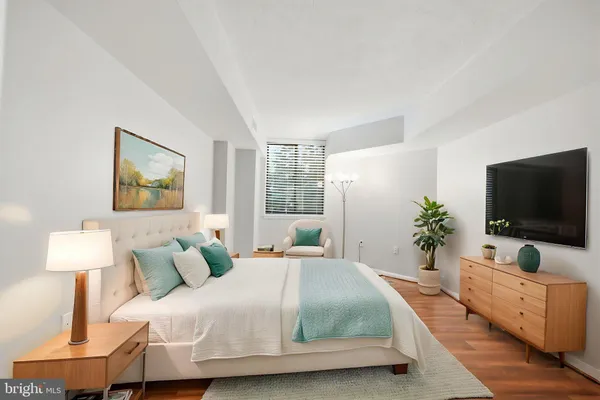 $2,275 | 1001 North Randolph Street, Unit 112, Arlington, VA 22201